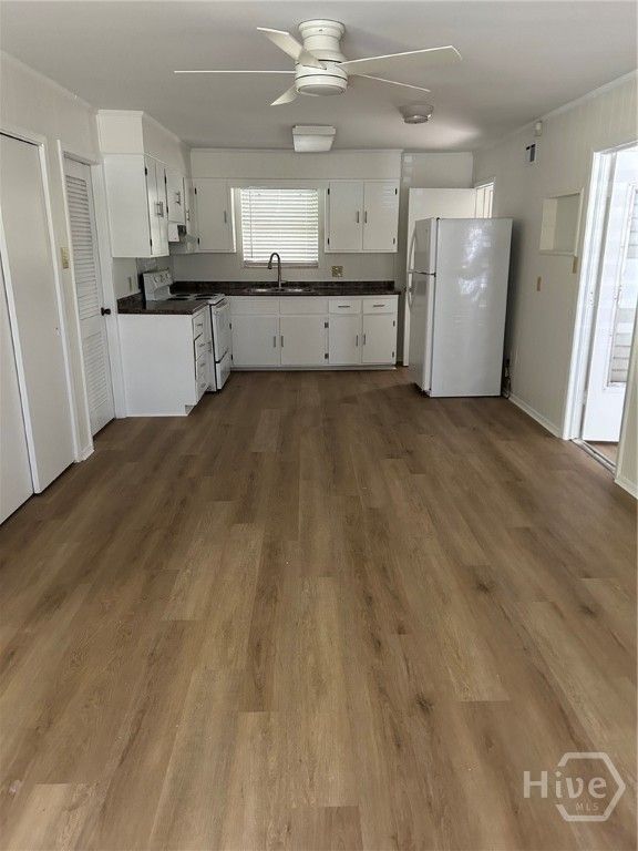 Image 4 of property listing at 2201 E 37Th Street, Savannah, GA 31404
