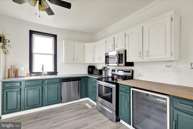 681 BAUMGARDNER RD, Lancaster, PA 17603