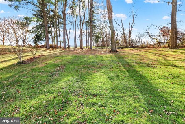 681 BAUMGARDNER RD, Lancaster, PA 17603