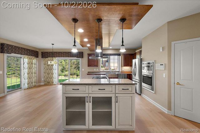 51328 Plymouth Valley Drive, Plymouth Charter Township, MI 48170