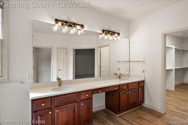 51328 Plymouth Valley Drive, Plymouth Charter Township, MI 48170