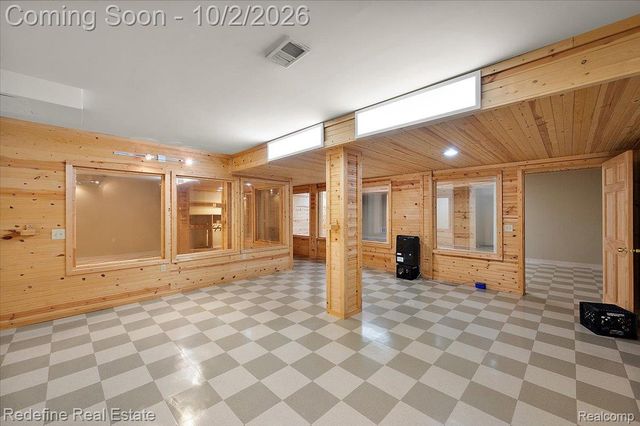 51328 Plymouth Valley Drive, Plymouth Charter Township, MI 48170