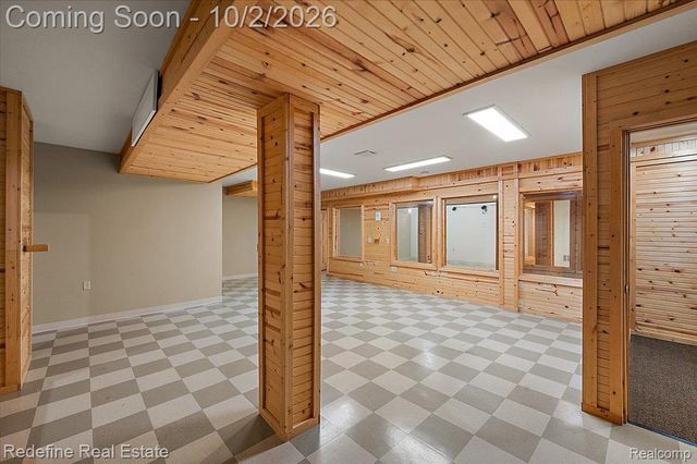 51328 Plymouth Valley Drive, Plymouth Charter Township, MI 48170