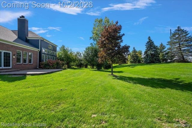 51328 Plymouth Valley Drive, Plymouth Charter Township, MI 48170