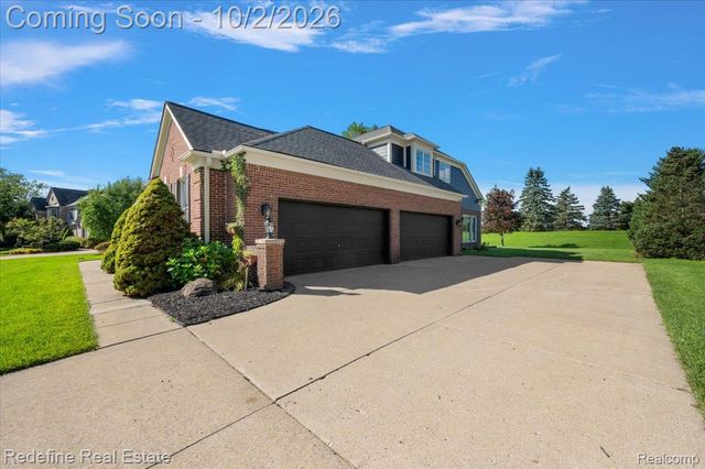 51328 Plymouth Valley Drive, Plymouth Charter Township, MI 48170