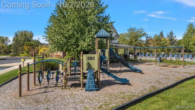 51328 Plymouth Valley Drive, Plymouth Charter Township, MI 48170