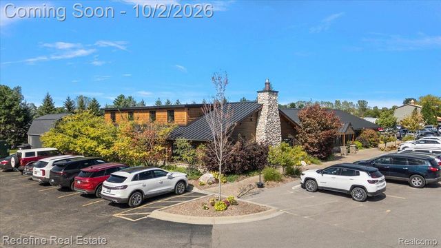 51328 Plymouth Valley Drive, Plymouth Charter Township, MI 48170