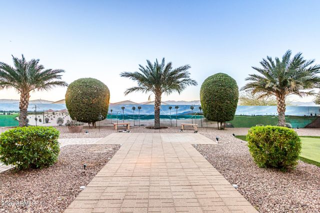 5208 N 180TH Lane, Litchfield Park, AZ 85340