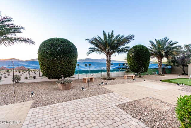 5208 N 180TH Lane, Litchfield Park, AZ 85340