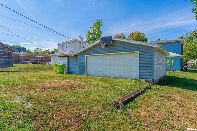 207 N LAFAYETTE Street, Mt Pulaski, IL 62548