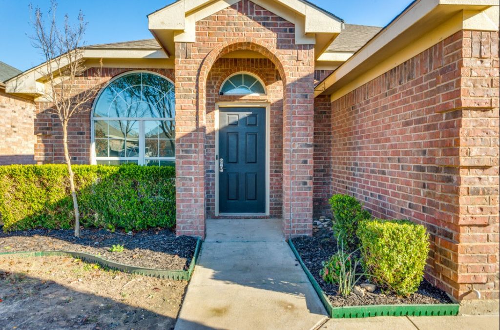 2417 Colter Court, Fort Worth, TX 76108