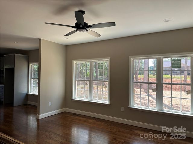 1045 Long Drive, Newton, NC 28658