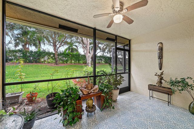 9444 SWANSEA Lane, West Palm Beach, FL 33411