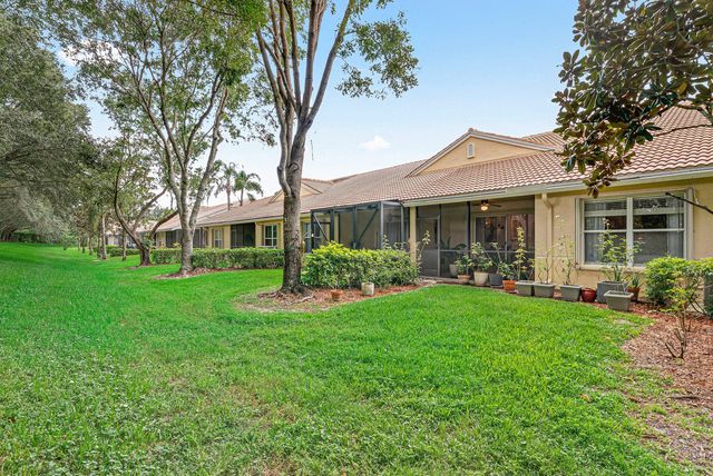 9444 SWANSEA Lane, West Palm Beach, FL 33411