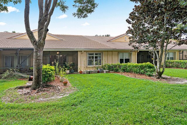 9444 SWANSEA Lane, West Palm Beach, FL 33411