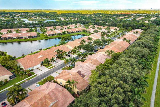 9444 SWANSEA Lane, West Palm Beach, FL 33411