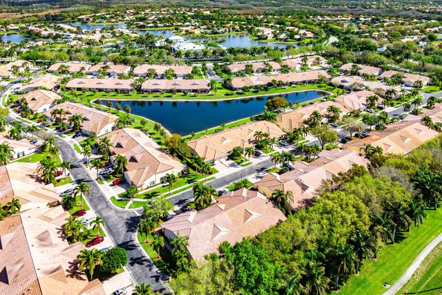 9444 SWANSEA Lane, West Palm Beach, FL 33411