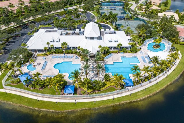 9444 SWANSEA Lane, West Palm Beach, FL 33411
