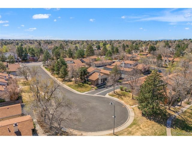 3657 S Laredo St A, Aurora, CO 80013