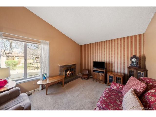 3657 S Laredo St A, Aurora, CO 80013