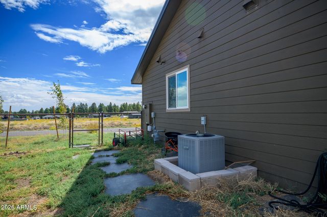 10272 FW MCLURE Road, Flagstaff, AZ 86004