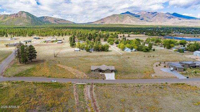 10272 FW MCLURE Road, Flagstaff, AZ 86004