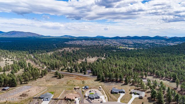 10272 FW MCLURE Road, Flagstaff, AZ 86004
