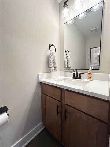 801 Phyllis Farm Road, Prairie Grove, AR 72753