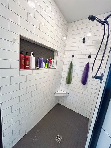 801 Phyllis Farm Road, Prairie Grove, AR 72753