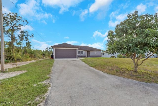 3370 52nd AVE NE, Naples, FL 34120