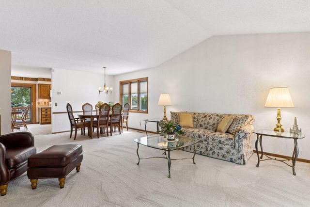 7100 River Shore Lane N, Champlin, MN 55316