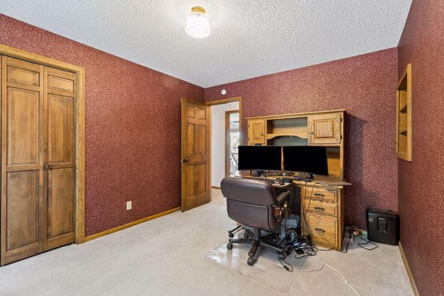 7100 River Shore Lane N, Champlin, MN 55316