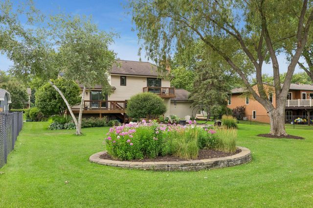 7100 River Shore Lane N, Champlin, MN 55316