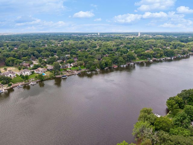 7100 River Shore Lane N, Champlin, MN 55316