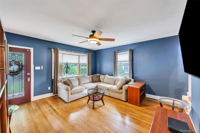 2518 Harvey Avenue, Oceanside, NY 11572