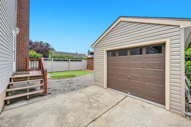 2518 Harvey Avenue, Oceanside, NY 11572