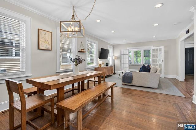 54 Van Riper Avenue, Rutherford, NJ 07070