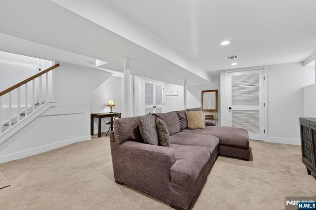 54 Van Riper Avenue, Rutherford, NJ 07070