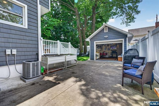 54 Van Riper Avenue, Rutherford, NJ 07070