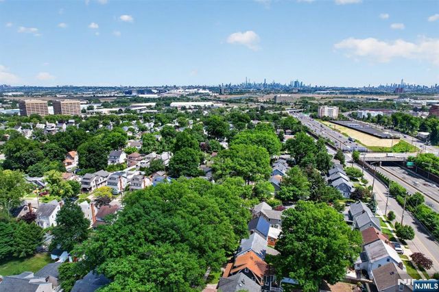 54 Van Riper Avenue, Rutherford, NJ 07070