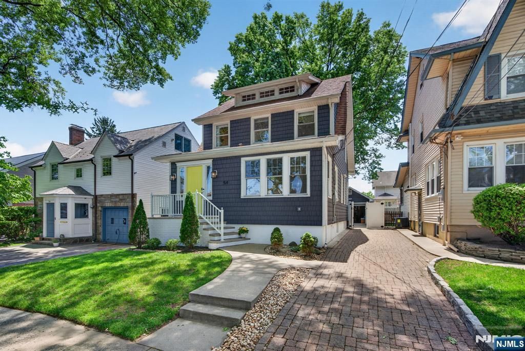 54 Van Riper Avenue, Rutherford, NJ 07070