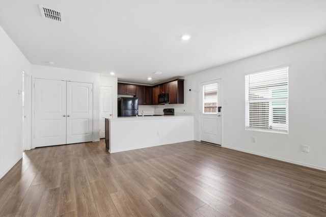 5324 Vinebrook Way, Princeton, TX 75407