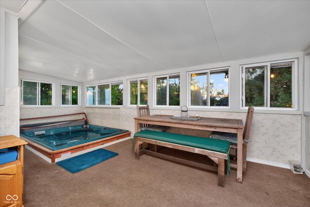 2101 N 300 E, Anderson, IN 46012