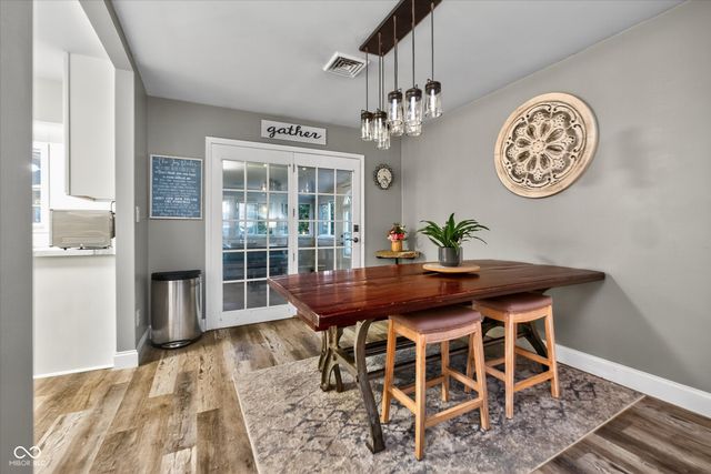 2101 N 300 E, Anderson, IN 46012