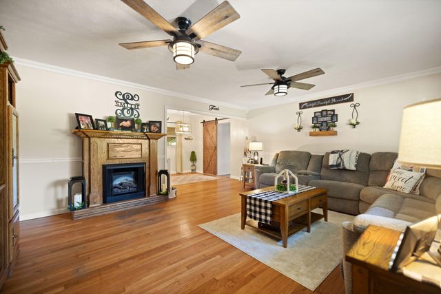 132 Airport Road, Stanton, KY 40380