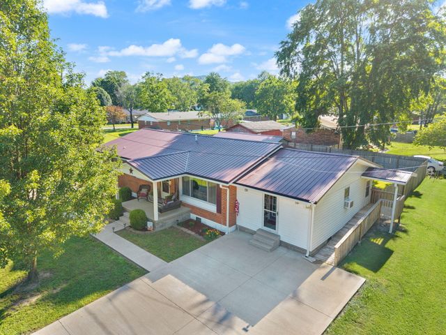 132 Airport Road, Stanton, KY 40380