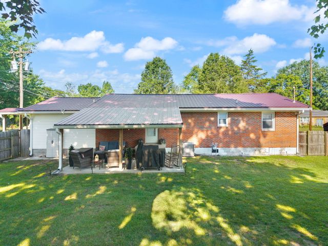 132 Airport Road, Stanton, KY 40380
