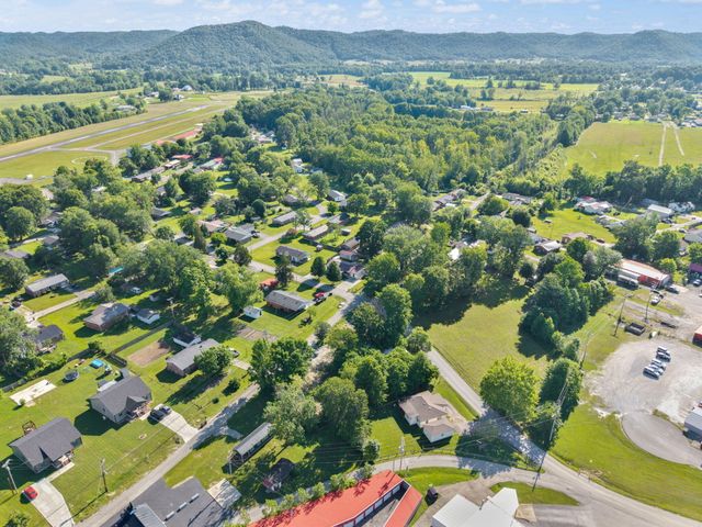 132 Airport Road, Stanton, KY 40380