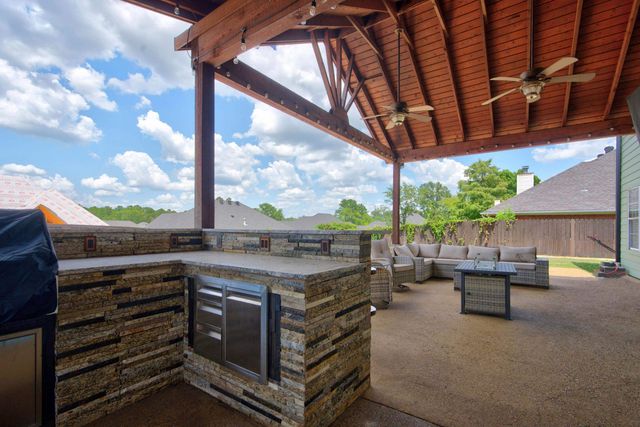 3801 Fern Ridge, Longview, TX 75605