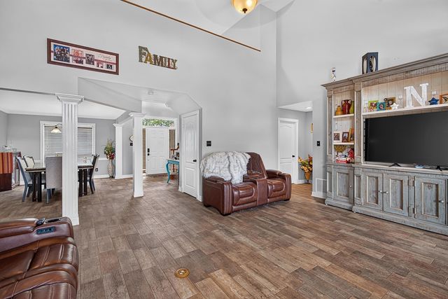 3801 Fern Ridge, Longview, TX 75605